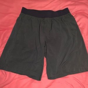 Lululemon - T.H.E. Short 9in. - XL